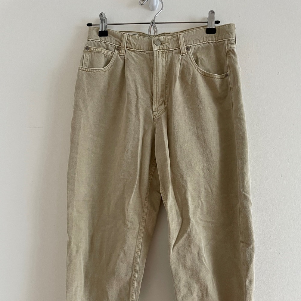 GAP Barrel High Rise Khakis